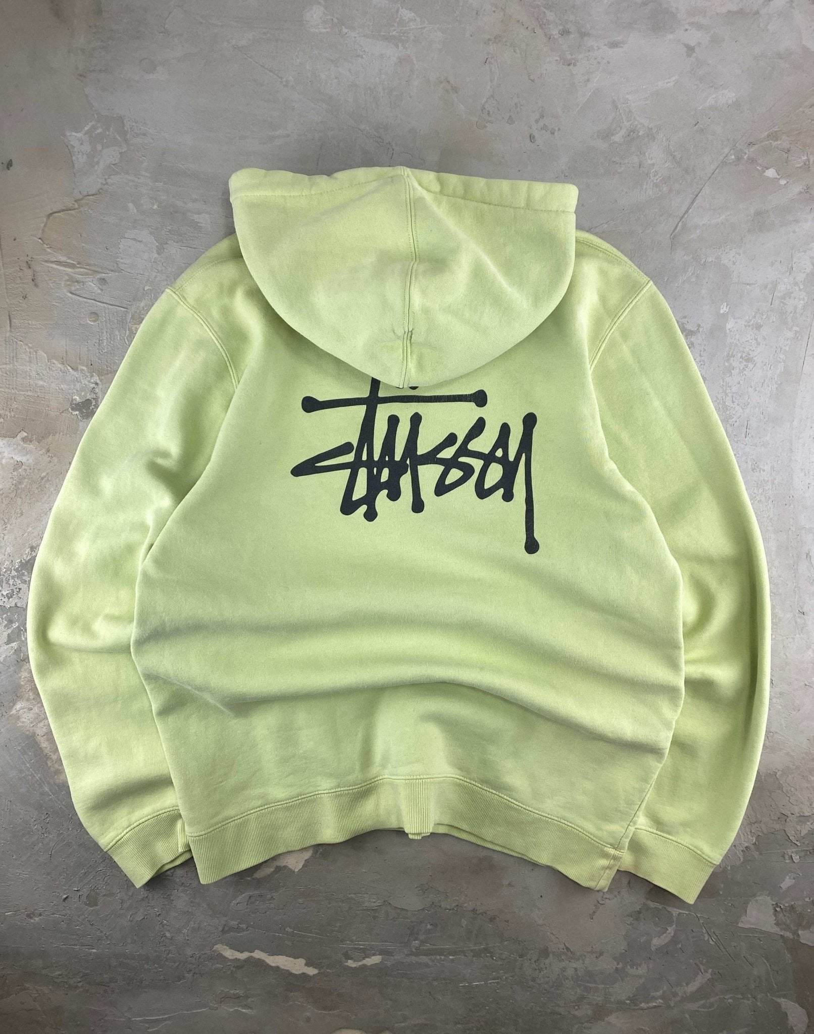 STUSSY SIGNATURE HOODIE ACID GREEN (XL) - XL - grabbers.studio