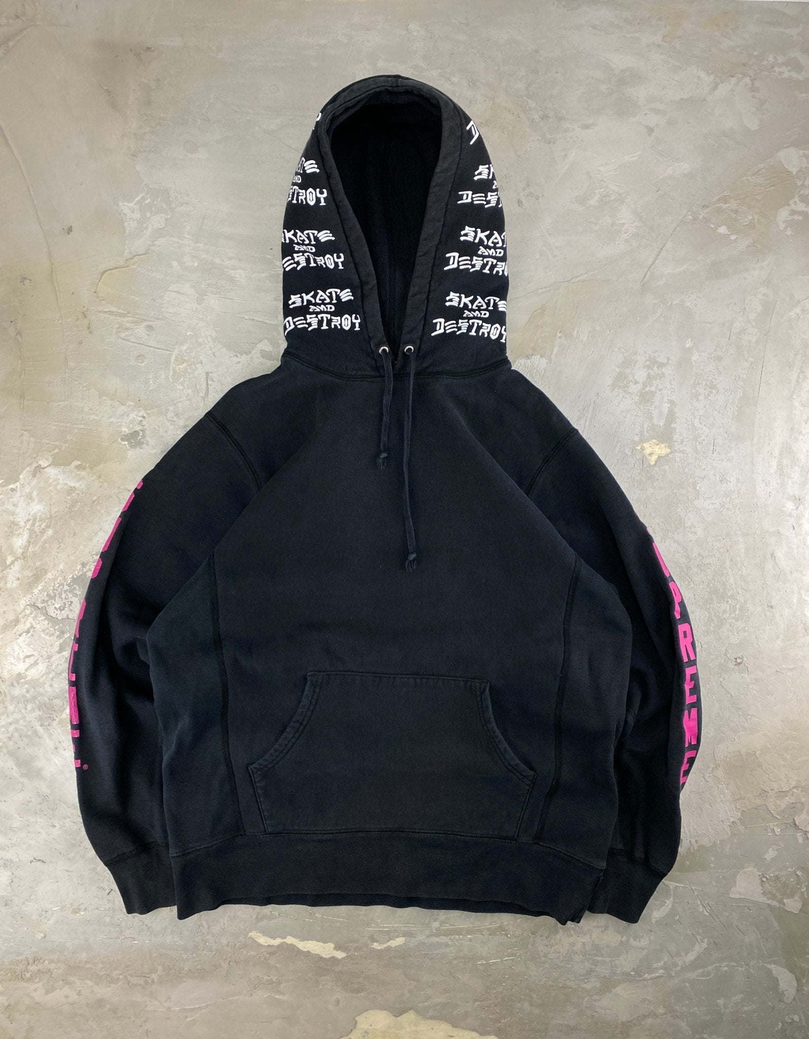 SUPREME X THRASHER HOODIE “SKATE & DESTROY” BLACK (L) - L - grabbers.studio