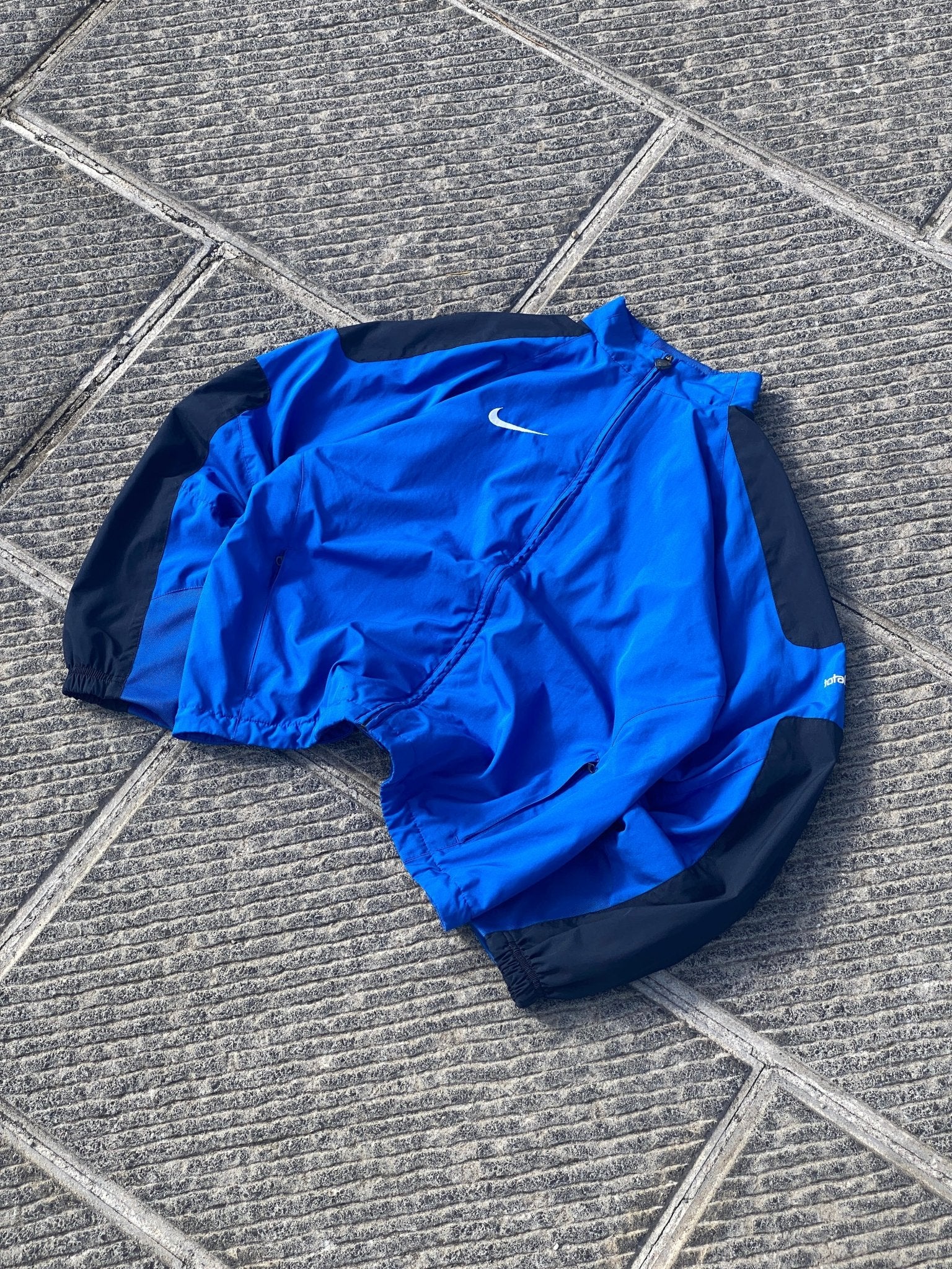 Vintage 00s Nike Total90 Track Jacket Blue/Black (S/M) - M - grabbers.studio