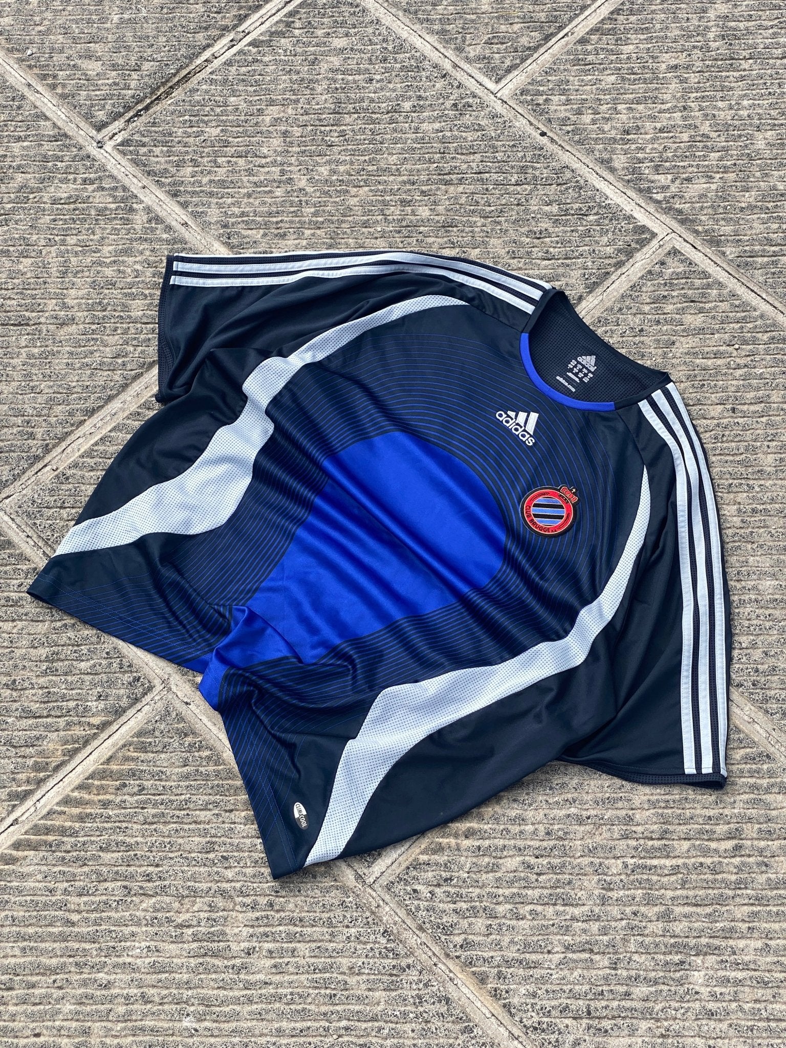 Vintage Adidas 06/07 Club Brugge Y2K Jersey Blue Navy (XL) - XL - grabbers.studio