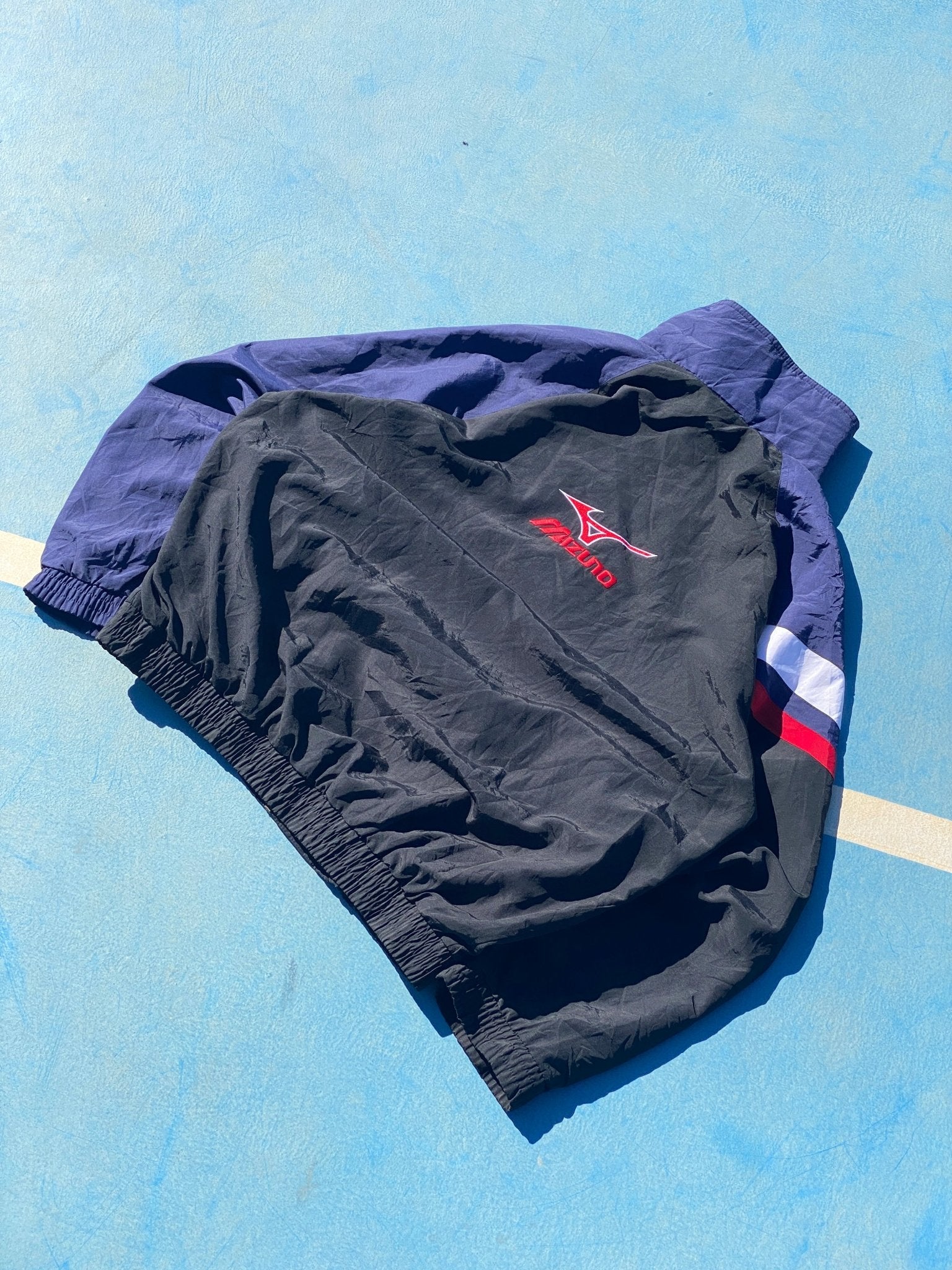 VINTAGE MIZUNO MADE IN JAPAN TRACK JACKET BLUE/BLACK (XL) - XL - grabbers.studio