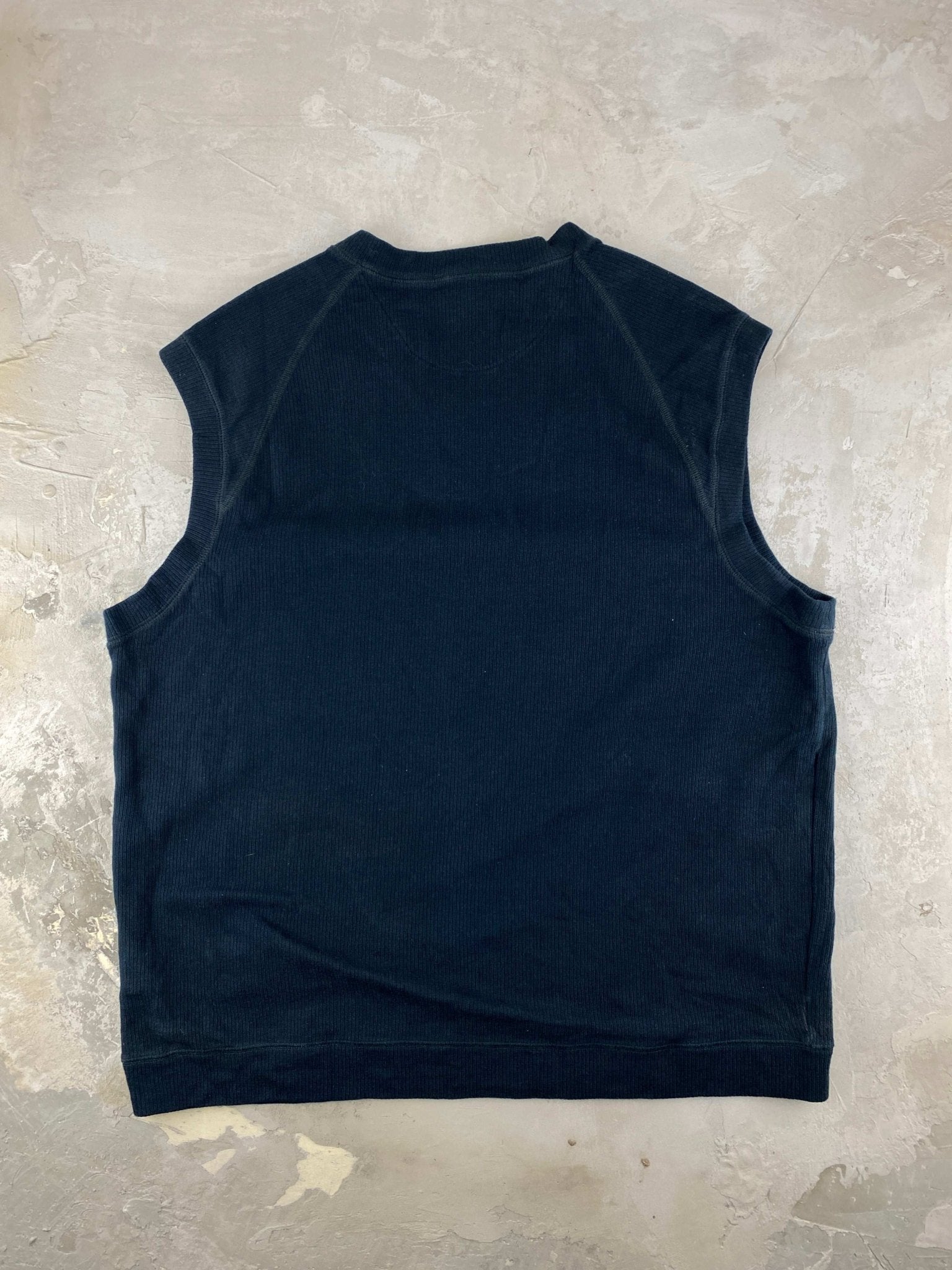 VINTAGE NIKE VEST SWEATER BASIC NAVY BLUE (L) - L - grabbers.studio