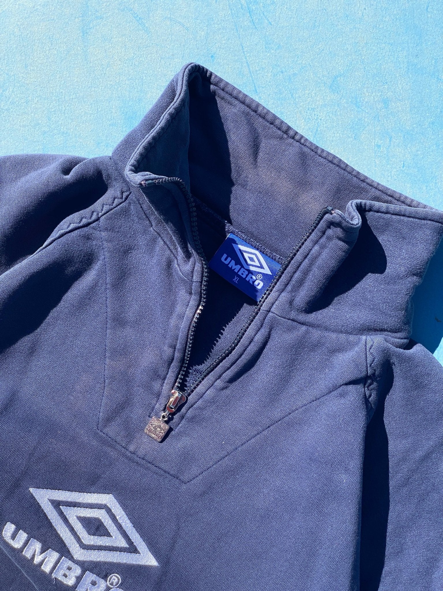 VINTAGE UMBRO PRO TRAINING 1/4 ZIP PULLOVER (L/XL) - XL - grabbers.studio